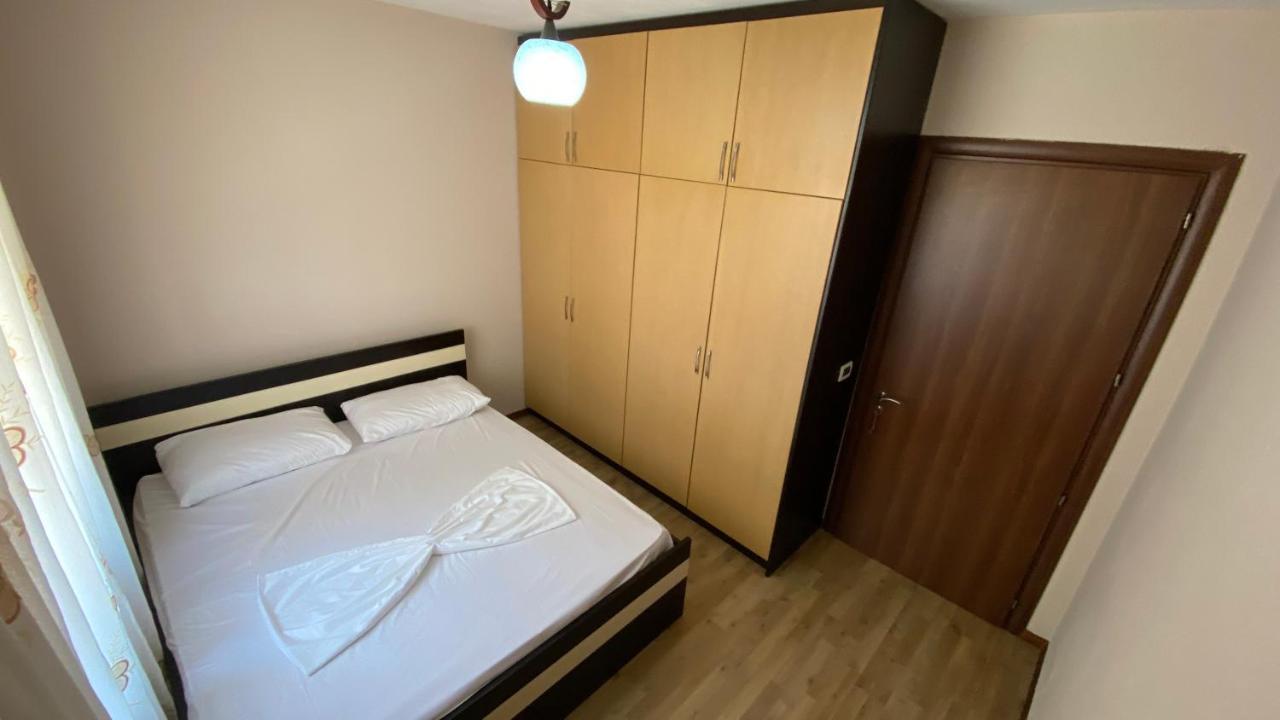 Ami Apartments Саранда Экстерьер фото